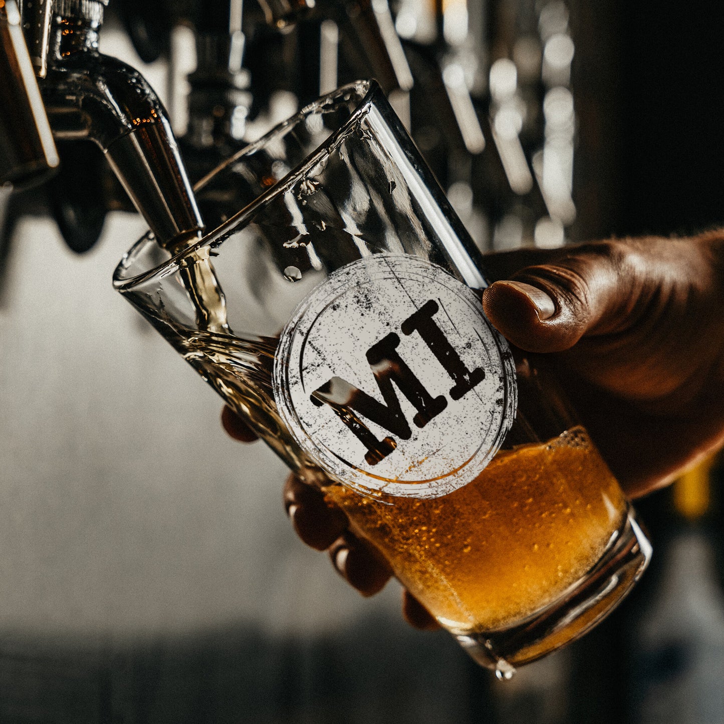 MI Cutout Beer Glass