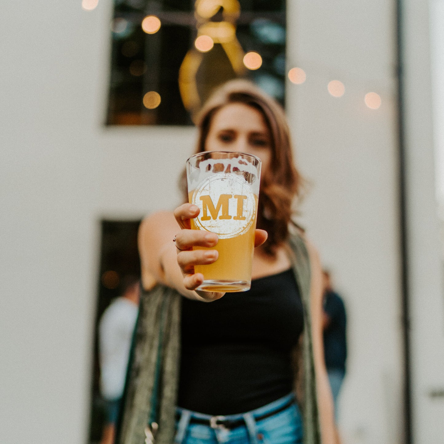 MI Cutout Beer Glass
