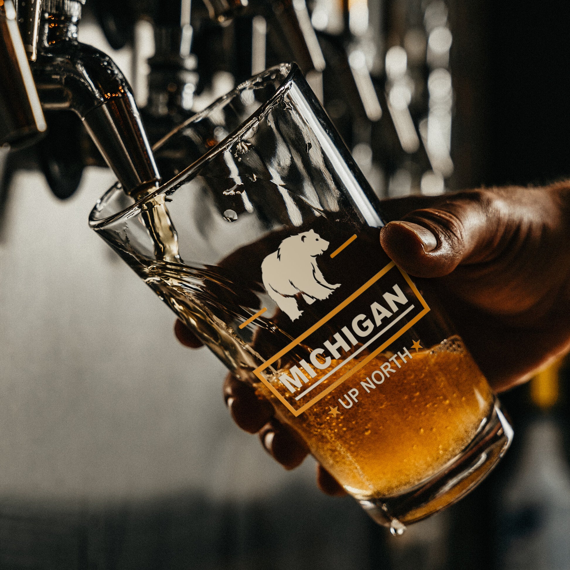 Up North Bear Beer Glass – michiganmojo