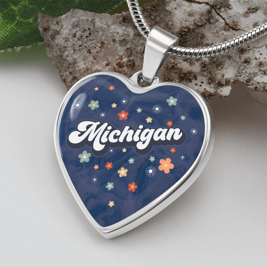 Retro Flowers Necklace
